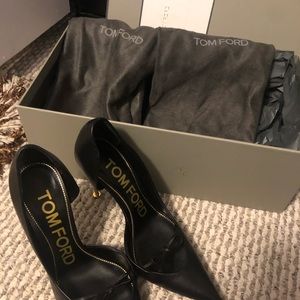 Tom Ford black pumps 7.5